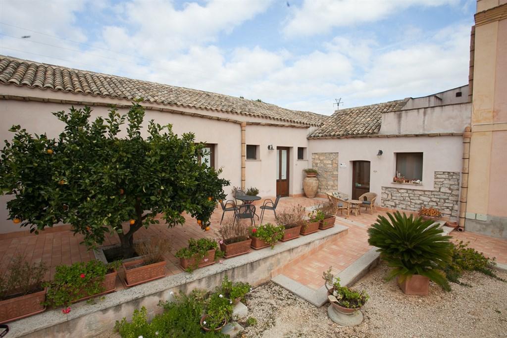 Agriturismo Baglio Donna Santa Dattilo Exterior foto